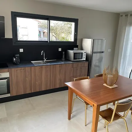 Neuf Et Moderne Au Coeur De La Camargue Сен-Лоран-Д'Эгуз
